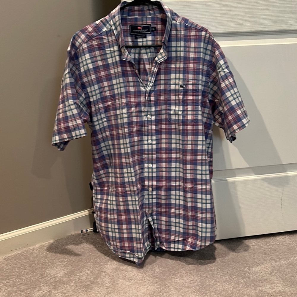 Vineyard Vines Shirt. Like New.
